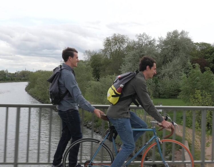 La tout premier sac à dos par La Virgule