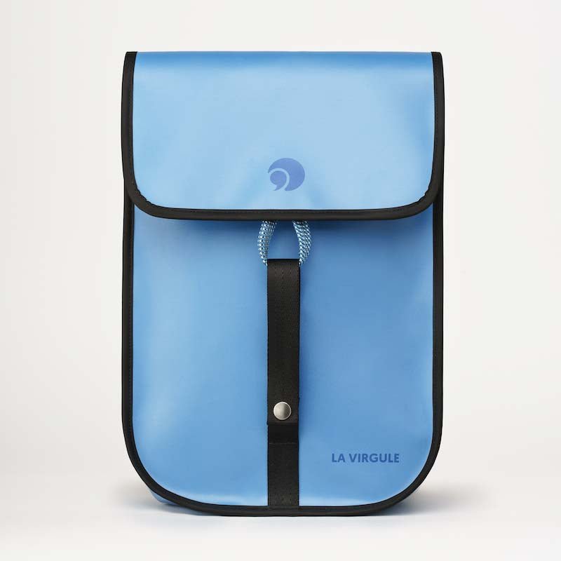 packshot du sac à dos petit gravelot upcyclé 12L bleu corde bleue